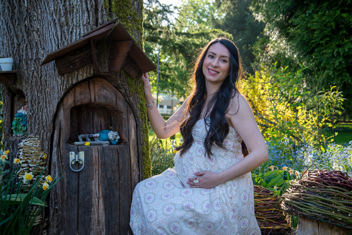 Maternity photography Maternity photography session showing a pregnancy mother